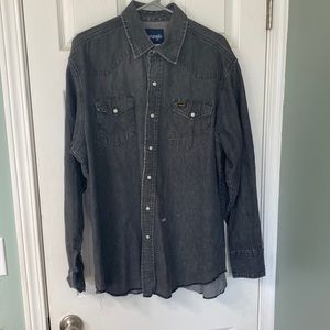 Wrangler denim Pearl snap shirt